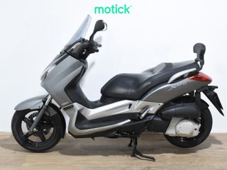 YAMAHA XMAX 250