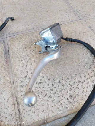 Bomba de freno Kawasaki Vulcan 900