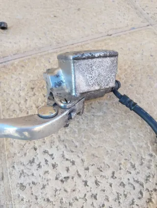Bomba de freno Kawasaki Vulcan 900