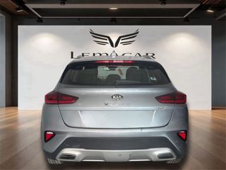 KIA XCeed 2021