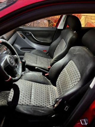 SEAT Leon 2001