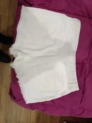 Pantalón corto vaquero blanco
