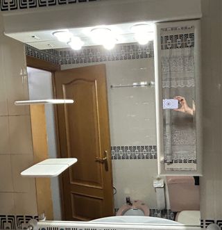 Armario de baño con espejo