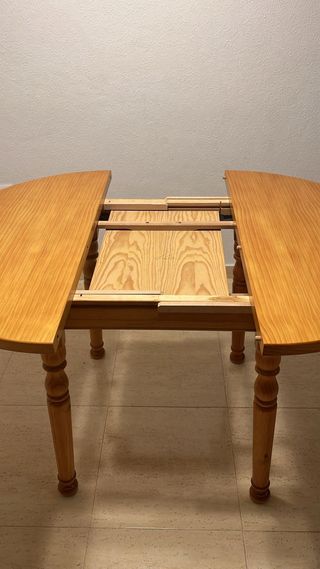 Mesa comedor extensible con 4 sillas