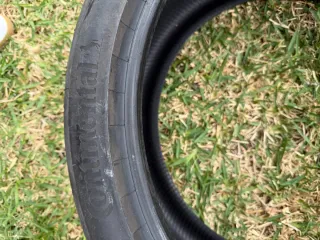 Neumático Continental SportContact 7 295/30 ZR21