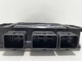 Centralita motor uce nissan 1124724 8200911560 nv