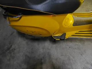 Vespa Sprint 50 CC - 18.500 km