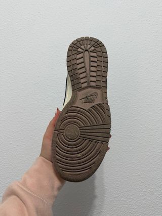 Nike Dunk Low Mocca Beige/Marrón