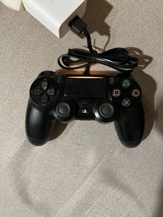 PS4 Slim 1TB Negra + 6 Juegos