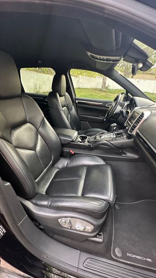 Porsche Cayenne 2013