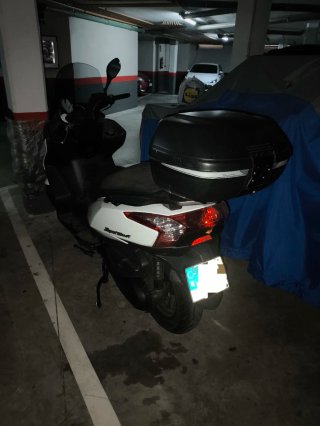 Vendo Kymco Super Dink 125i.