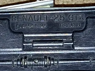 Coche de juguete Renault Rally