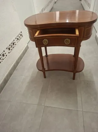 Mesa auxiliar madera marquetería