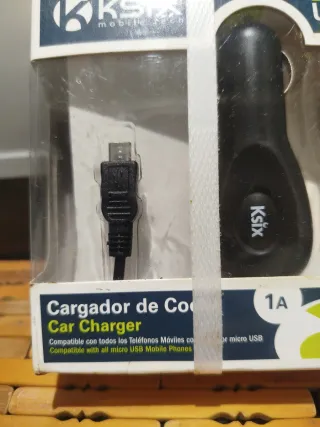 Cargador de coche nuevo ....