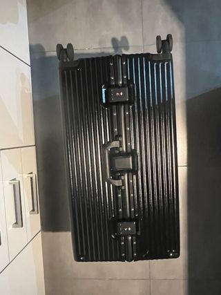 Maleta Rígida Premium Aluminio con Ruedas