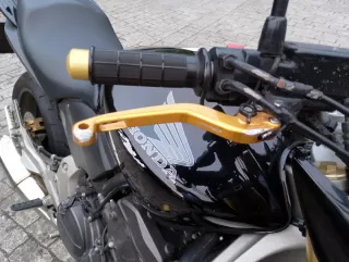 Honda CB 600 F Hornet Negra/Dorada