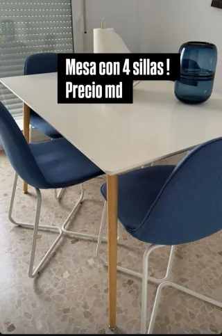 Mesa con 4 sillas