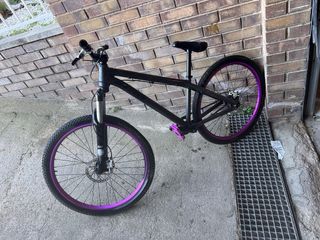 Bicicleta Dartmoor Dirt Jump Morada