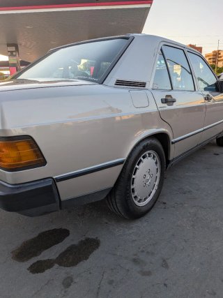 Mercedes-Benz 190 1987