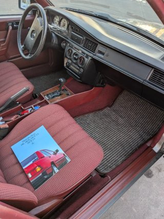 Mercedes-Benz 190 1987