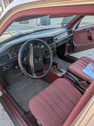 Mercedes-Benz 190 1987