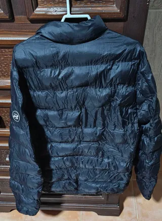 Chaqueta de Plumas Pull&Bear Negra Talla M