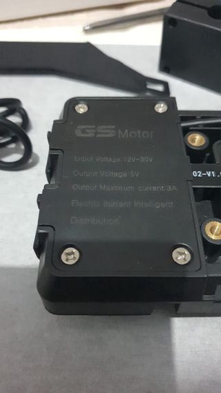 Soporte Móvil USB Cargador GPS