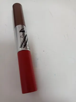 Lote Pintalabios y Base SPF 50 a precio.