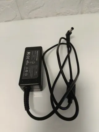 Adattatore di alimentazione per monitor LG Nero
