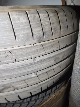 1 Rueda Pirelli Pzero 275/40 R20 Runflat