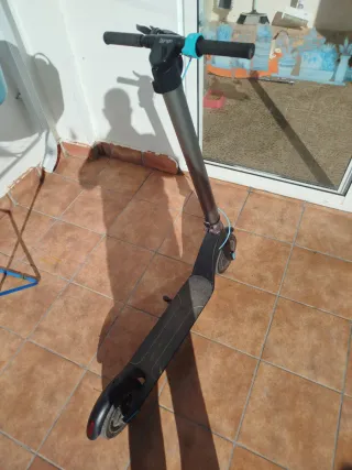 Patinete Eléctrico Cecotec 700W