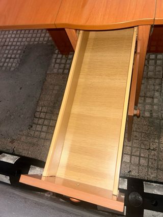 Mesa plegable de comedor marrón