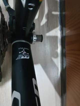 Chasis Specialized Epic y Horquilla Magura