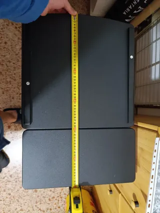 Mesa para portátil ajustable