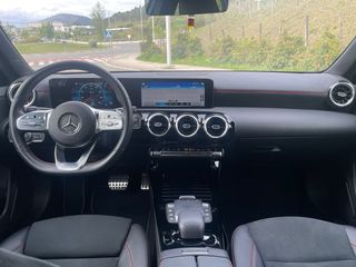 Mercedes-Benz Clase A 180 Paquete AMG 2022