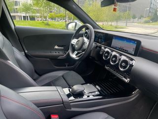 Mercedes-Benz Clase A 180 Paquete AMG 2022