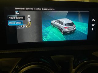 Mercedes-Benz Clase A 180 Paquete AMG 2022