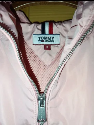 Chubasquero Tommy Hilfiger Rosa Talla S