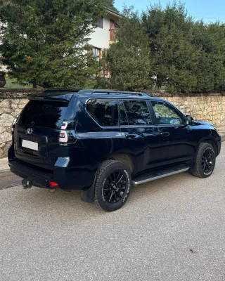 Toyota Land Cruiser 150 2022