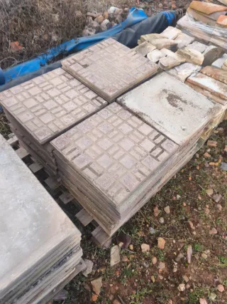 Tejas de barro para constrión