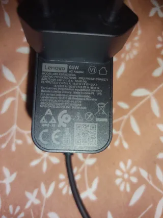 Cargador Lenovo 65W