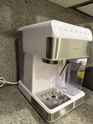 Cafetera Cecotec Power Instantccino Blanca