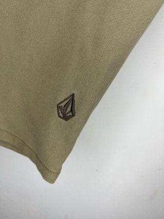 Pantalón corto Volcom estilo skate surf casual