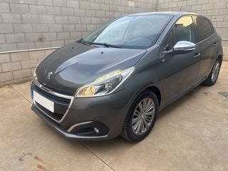 Peugeot 208 2016