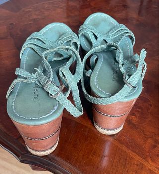 Sandalias cuña trenzadas Pons Quintana