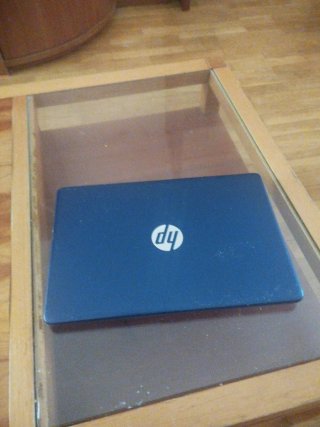 Portátil HP Stream Azul Marino( con cargador)
