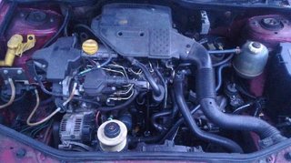 Centralita motor uce 7700115496 seat inca 1047362