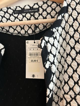 Chaqueta geométrica nueva con etiqueta talla M