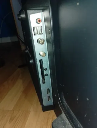 TV Hyundai Negra - Sin Mando