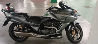 Honda DN01 2010 Automática Gris
